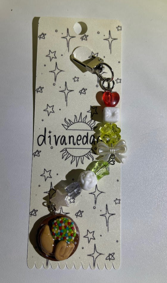 PAN DULCE POLYMER CLAY KEYCHAIN